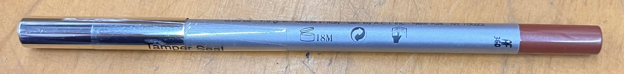Mario De Luigi Lip Pencil #360