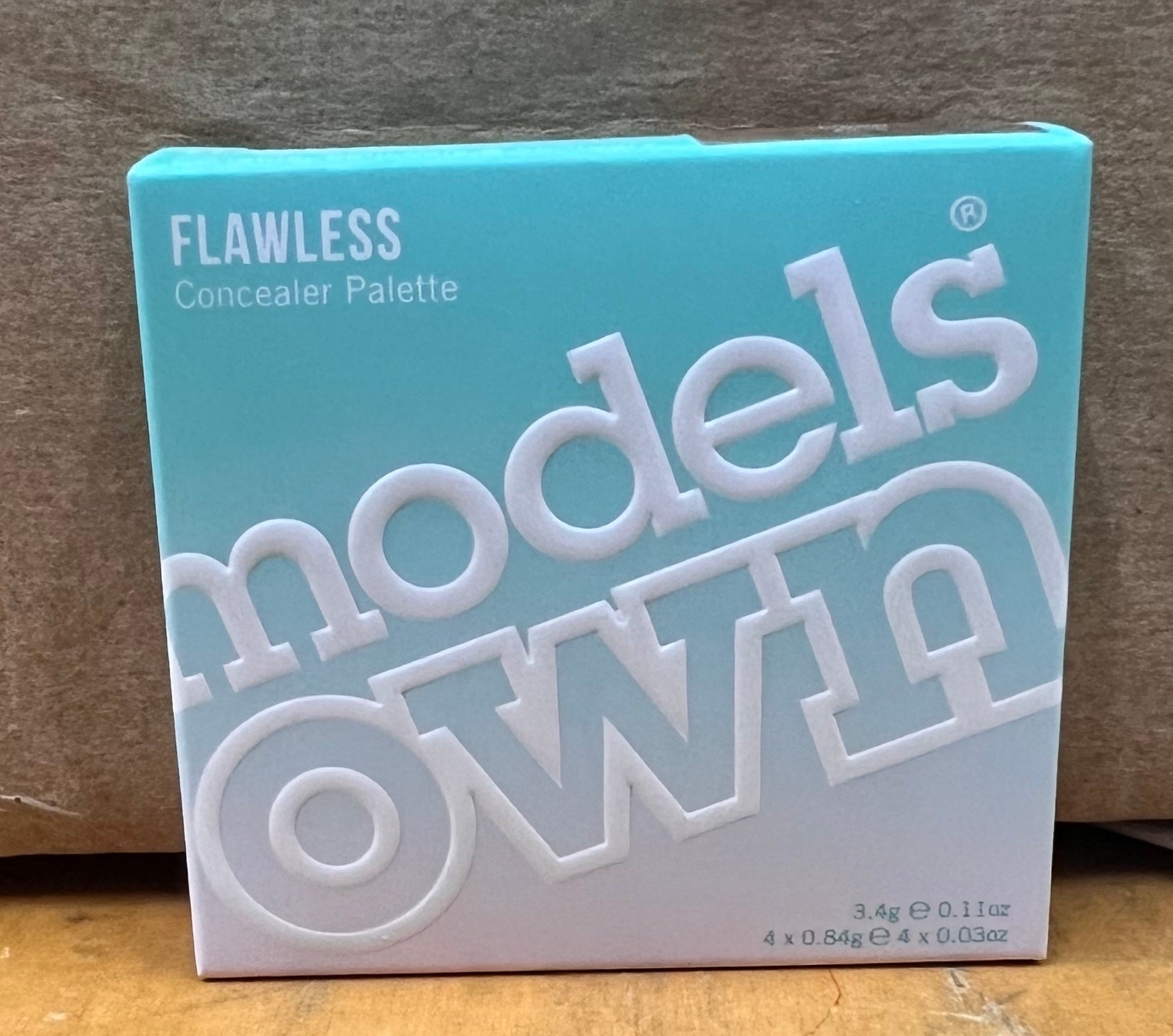 Models Own Grand Flawless Compact Makeup Palette – Multi-Shade Face & Eye Palette New