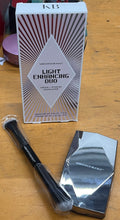 Kristofer Buckle Light Enhancing Duo w/ Dual Ended Brush Face Makeup Highlighter