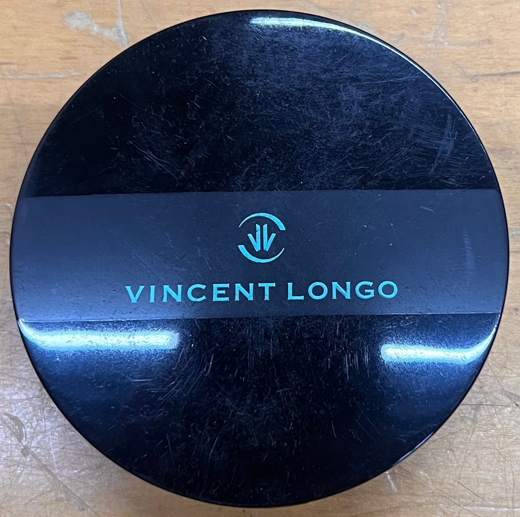 Vincent Longo Velour Pressed Powder – Beige #3 (0.39 oz)